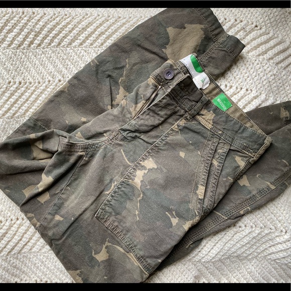 Wanderer Camo Cargo Pants by Anthropologie - Picture 2 of 10